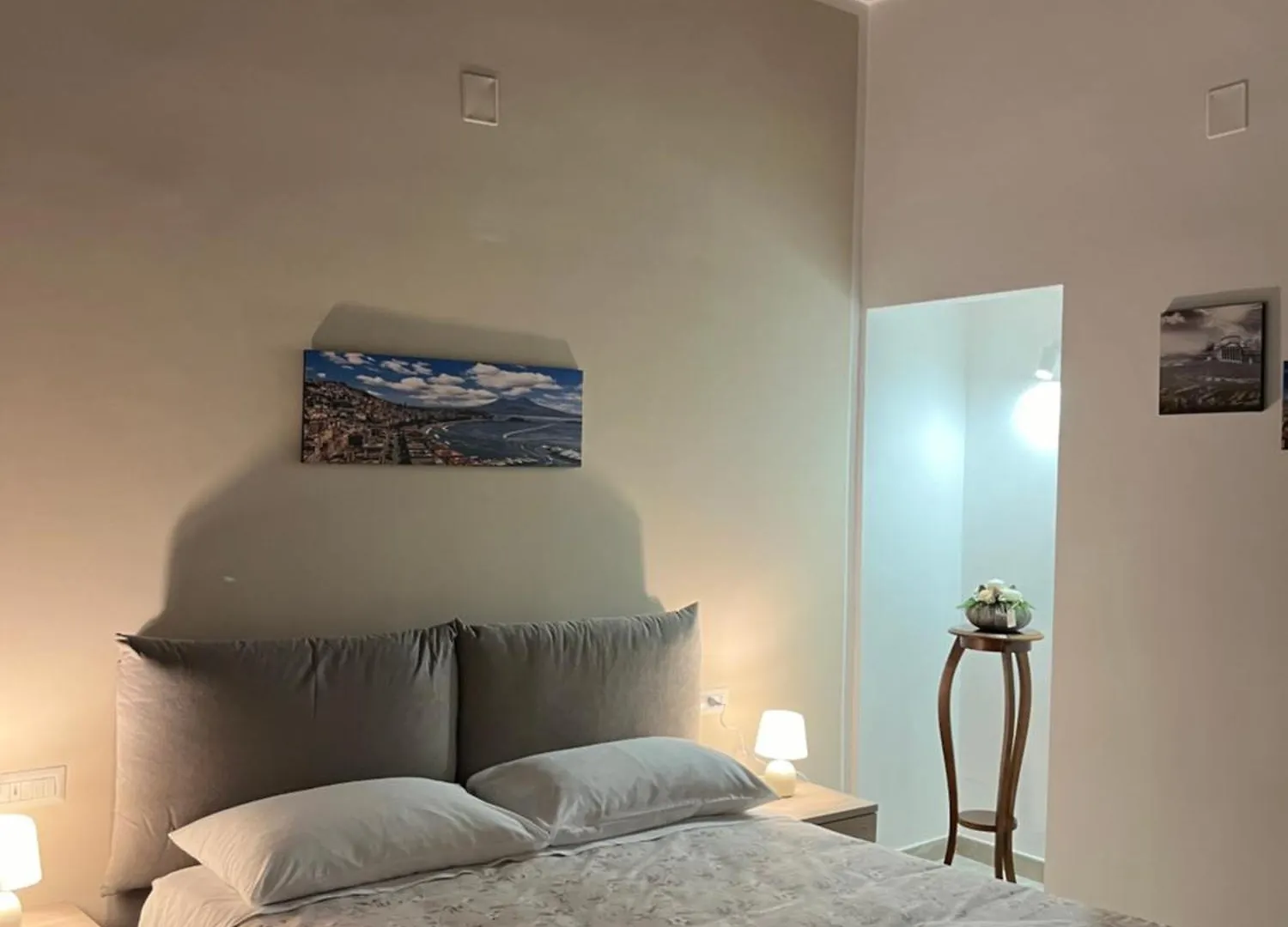 Neapolis Francy Vesuvio Hotel 0*, Naples